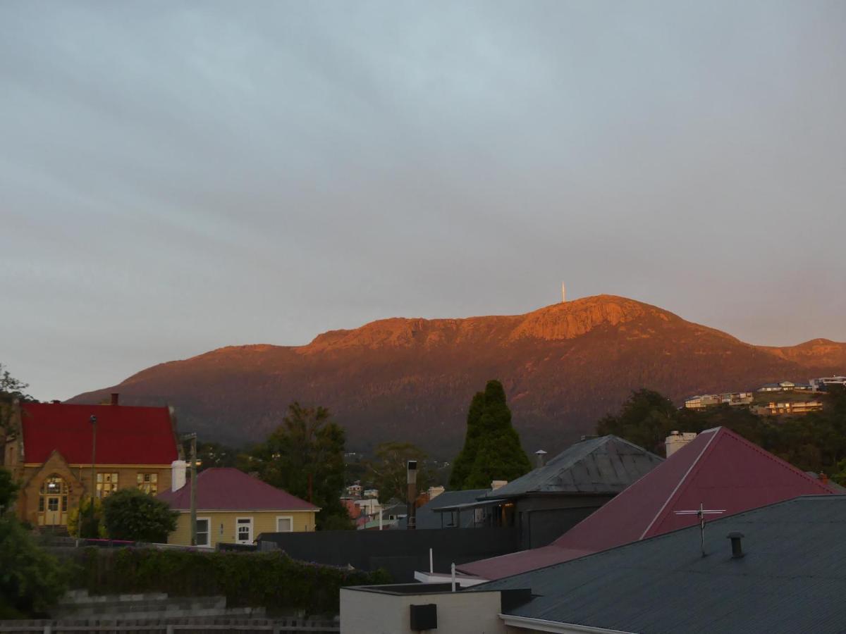 Macquarie Street Stable Apartment Hobart Luaran gambar